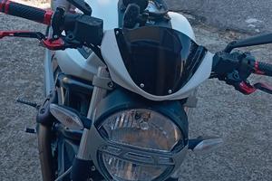 Ducati Monster 696+ - 2011