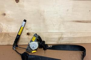 Cintura di sicurezza anteriore sinistra Fiat 500 L