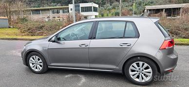 Volkswagen Golf 1.0 TSI 115CV Comfortline Business