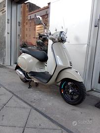 Piaggio Vespa 150 Primavera S