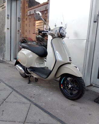 Piaggio Vespa 150 Primavera S
