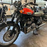 TRIUMPH Bonneville T100 BONNEVILLE T 100