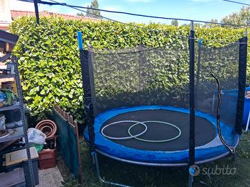 trampolino