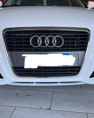 Griglia anteriore originale audi A3 2010