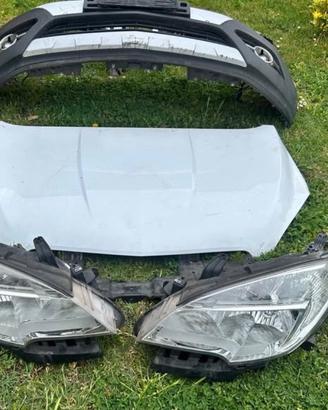 Muso anteriore Opel Mokka 1serie con radiatori