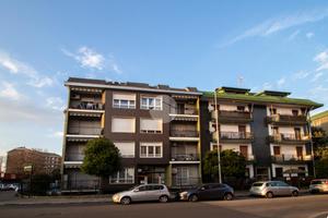 2 LOCALI A GARBAGNATE MILANESE