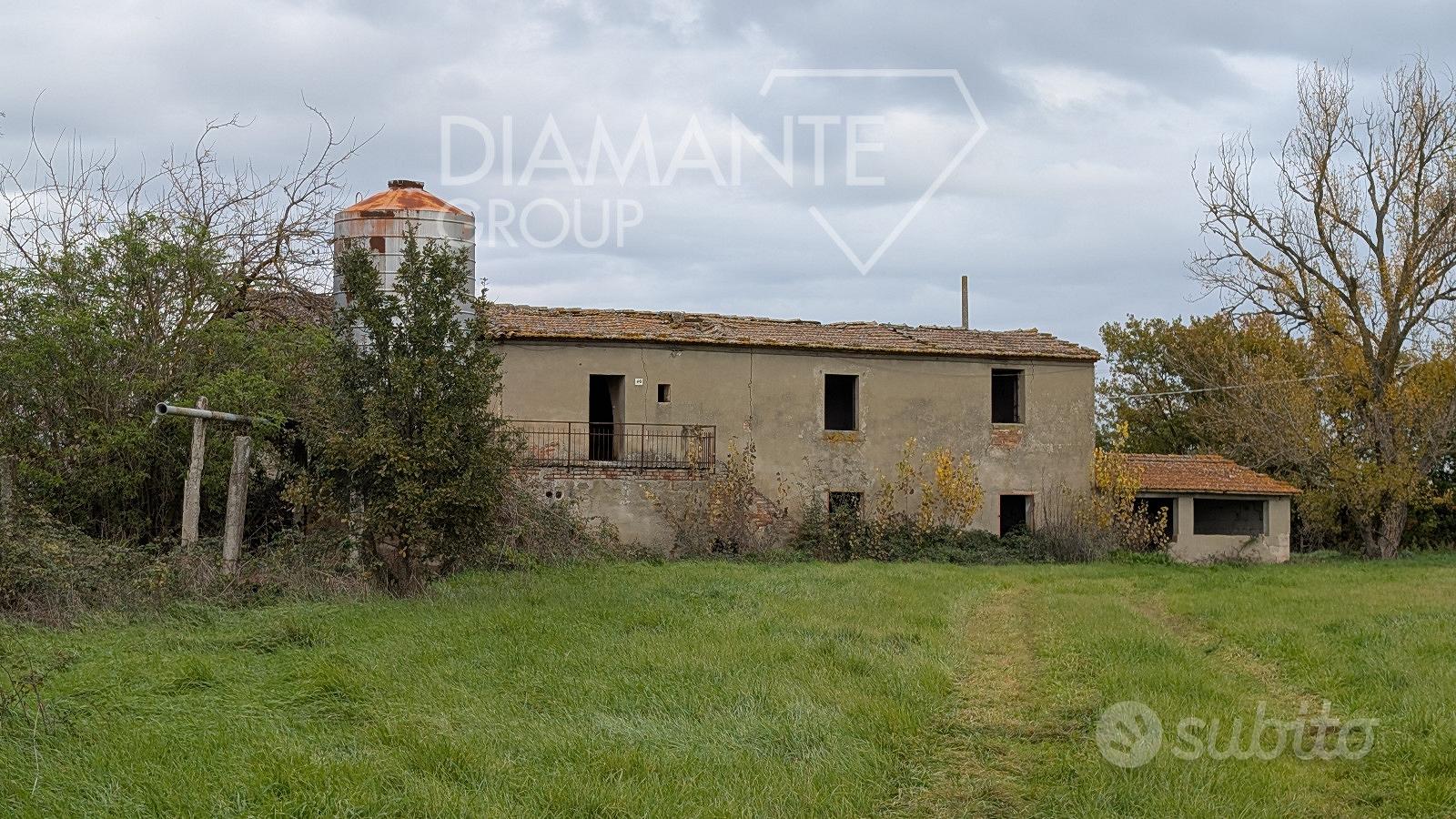 Casale con progetto approvato per ristrutturazione - Vista 6
