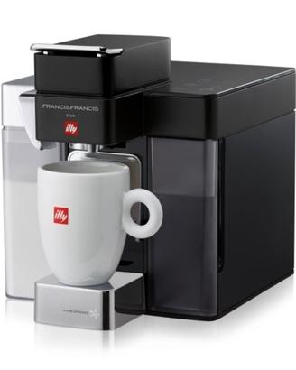 Macchina da caffe’ e cappuccino Illy