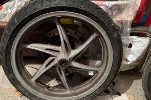 Cerchio anteriore SH 300 prima serie