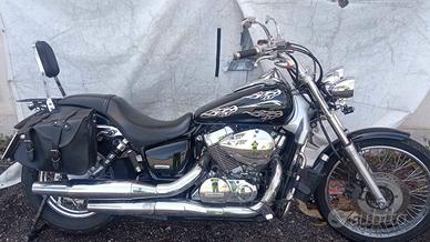 Honda Shadow Spirit VT 750 c2