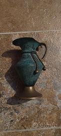 Brocca e vaso in ottone verde menta vintage