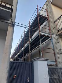 Ponteggi a perni 160 mq completi di pedane
