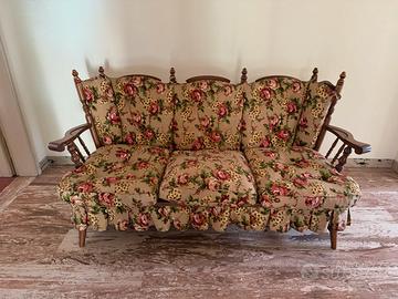 Divano e poltrona a dondolo