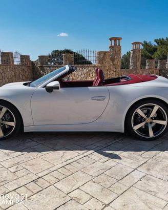 Porsche 911 Cabrio 3.0 Carrera auto