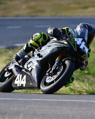 Yamaha r6