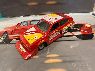 Modellino AlfaRomeo Gtv polistil scala 1/25