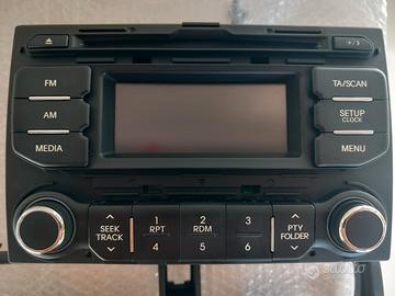 Kia Rio III (UB) 1.1 CRDi  autoradio cruscotto 