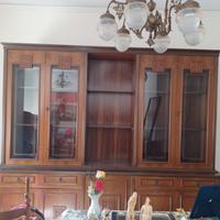 Mobile come nuovo Cristalliera