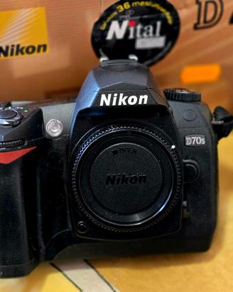 Nikon D70s