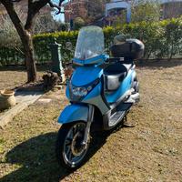 Scooter Beverly 400 ie