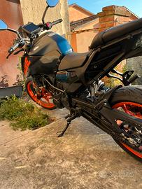 KTM duke 125