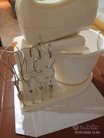 Impastatrice o sbattitore elettrico 