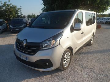 Renault Trafic 9 posti