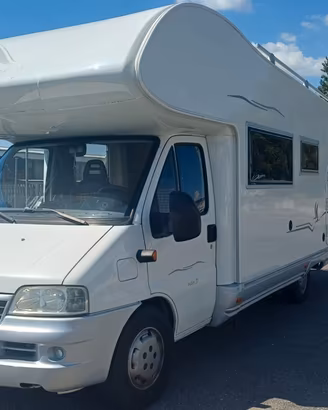 MANSARDATO 7 POSTI LETTO ELNAGH SUPER D 2.8 130 CV