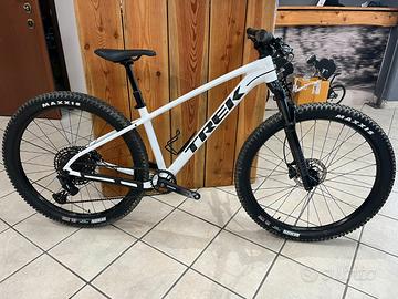 TREK MARLIN 7 tg SMALL 27,5 garanzia