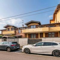 RECENTE TRE LOCALI CON GIARDINO E BOX