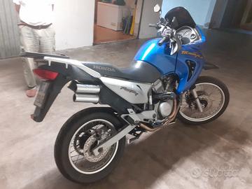 Honda Transalp 650 del 2005