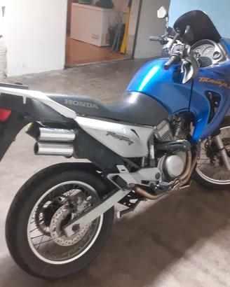 Honda Transalp 650 del 2005