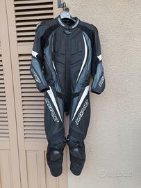 TUTA INTERA PREXPORT IN PELLE TRAFORATA