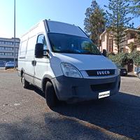 Iveco daily 2.3cc euro4 tetto alto