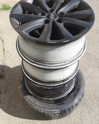 4 Cerchi in lega R17 a 5 fori per Hyundai i40