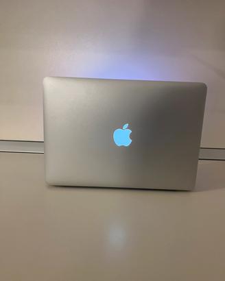 MacBook Air 13 pollici