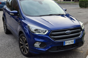 Ford Kuga 1.5 TDCI 120CV S&S 2WD ST-Line