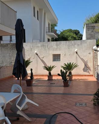 Giarre, elegante villa (CT)