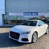 AUDI TT Coupé 40 TFSI S tronic