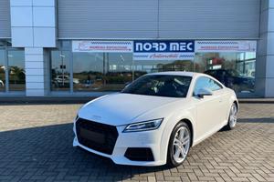 AUDI TT Coupé 40 TFSI S tronic