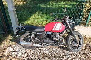 Moto Guzzi V7 II - 2016