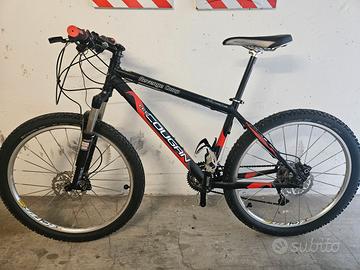 MTB Lee Cougan 26 front con accessori