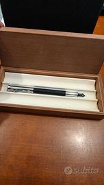 Penna stilografica Faber-Castell Guilloche