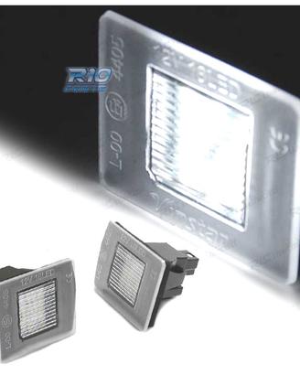 LUCI TARGA A LED PER MERCEDES CLASSE A W176 12-16 