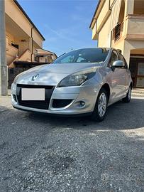 RENAULT SCENIC 1.5Dci DIESEL