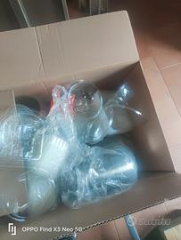 Contenitori in plastica