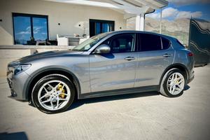 Alfa Romeo Stelvio q4 210cv