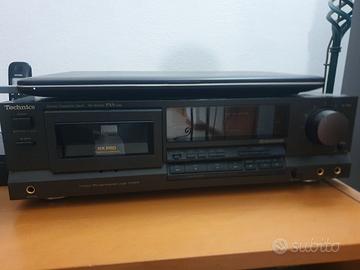 Piastra cassette Technics. 