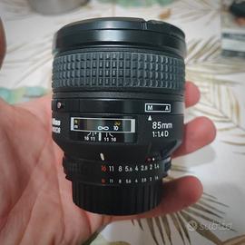 Nikon AF Nikkor 85mm f1.4 D