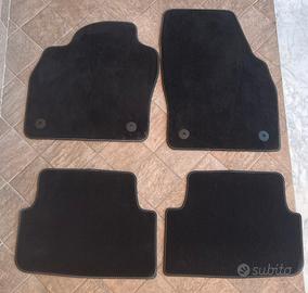 Set tappetini originali VW Polo 2021/2024